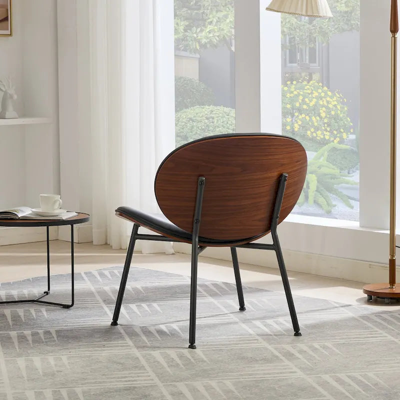 Poltrona decorativa in pelle PU con struttura in legno, nera