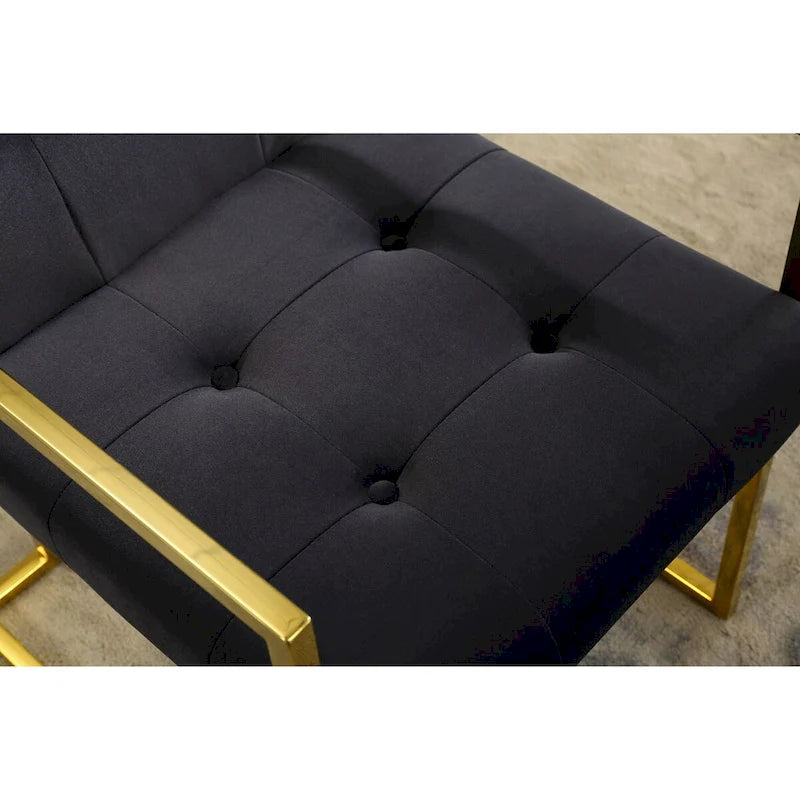Moderner Samt-Esszimmerstuhl mit Armlehnen, Steppdesign und Edelstahlgestell mit Gold-Finish
