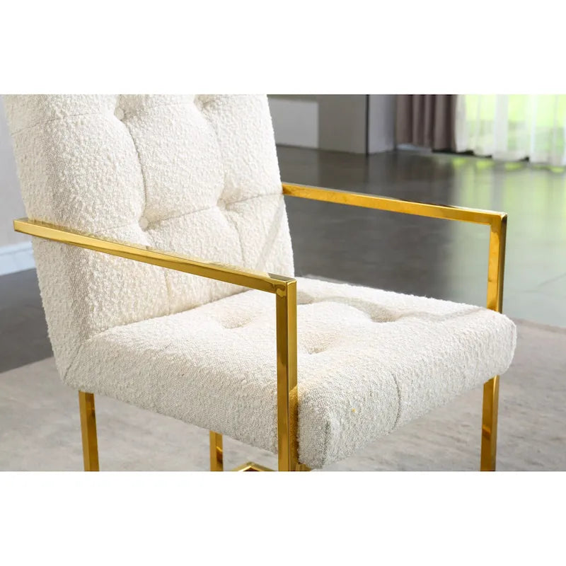 Moderner Samt-Esszimmerstuhl mit Armlehnen, Steppdesign und Edelstahlgestell mit Gold-Finish