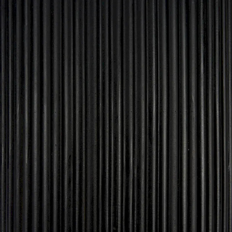 Puf con almacenamiento negro y blanco